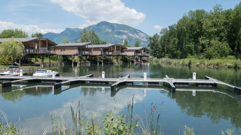 Les nouvelles tendances des nuits insolites en Rhône-Alpes
